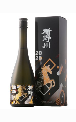 画像1: 楯野川　純米大吟醸　2026　午（うま）　HEAVY ROTATION（干支ボトル）　720ml　[化粧箱入]