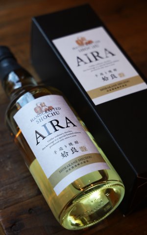 画像1: [芋焼酎]　姶良　オーク樽熟成　28度　700ml　[化粧箱入]