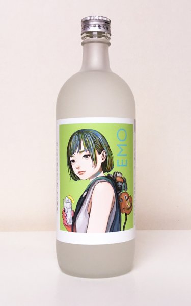 画像1: 【EMO】イーモ　　ALC25％　720ml (1)