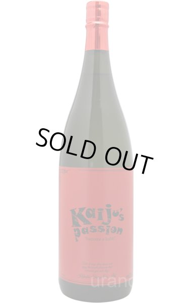 画像1: [送料無料金額対象外です！]　[芋焼酎]　国分酒造　kaiju's passion　1.8L　　※商品詳細をご確認ください (1)